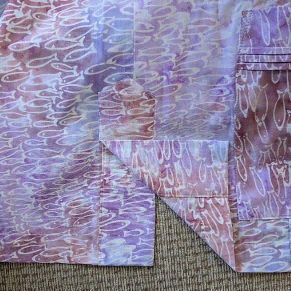 Dos Carolinas Classic Guayabera (Size: L) [Pink & Purple Fish Pattern] - Picture 7 of 7